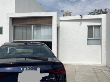 CASA ENE VENTA DE UNA PLANTA EN RESERVA QUETZALEZ