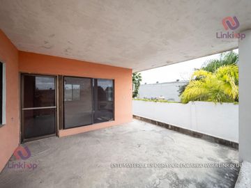 Bodega de 860 m² en venta en Guadalupe N.L.