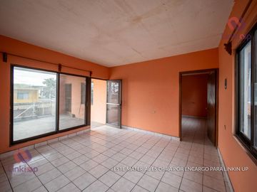 Bodega de 860 m² en venta en Guadalupe N.L.
