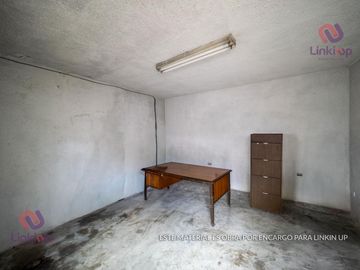 Bodega de 860 m² en venta en Guadalupe N.L.