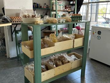 VENTA - GALPON EN BARRIO VILLA JARDIN