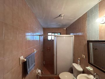 CASA EN VENTA EN ESQUINA, SAN PEDRO GARZA GARCIA, COLONIA DEL VALLE