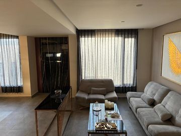 Casa amueblada en Venta Fraccionamiento Aqua en Residencial Lago