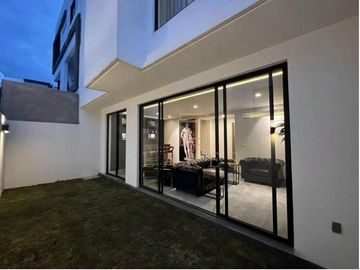 Casa amueblada en Venta Fraccionamiento Aqua en Residencial Lago