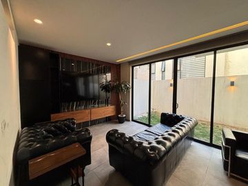 Casa amueblada en Venta Fraccionamiento Aqua en Residencial Lago