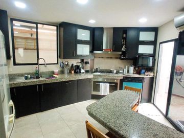 Venta Casa en Samborondón km 9. Sector Batan  AndS