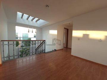 Venta de casa en Metepec, casa ubicada en el Residencial Rancho el Silencio II