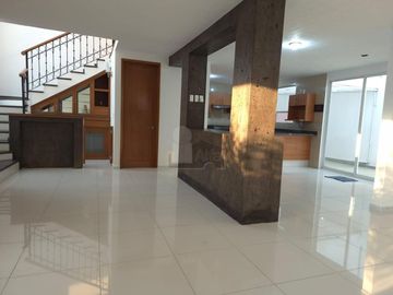 Venta de casa en Metepec, casa ubicada en el Residencial Rancho el Silencio II