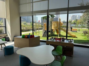 Renta de departamento Forüs Interlomas 151m2