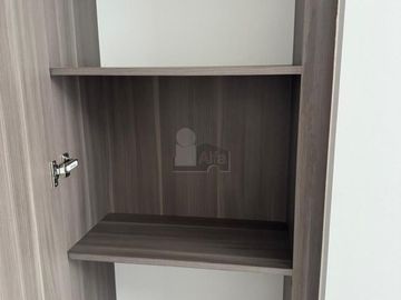 Renta de departamento Forüs Interlomas 151m2