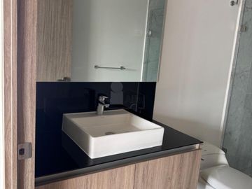 Renta de departamento Forüs Interlomas 151m2