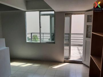 FOR SELL townhouse V VILLAGE 2 BTS-Sena Nikhom CX-96406