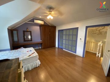 FOR SELL townhouse Fantasia Villa 2 BTS-Bearing CX-94103