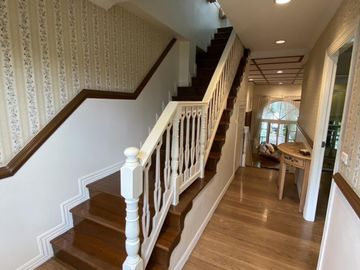 FOR SELL townhouse Fantasia Villa 2 BTS-Bearing CX-94103