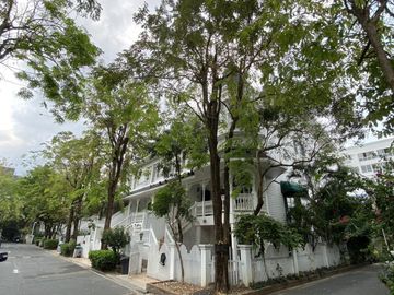 FOR SELL townhouse Fantasia Villa 2 BTS-Bearing CX-94103