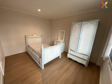 FOR SELL townhouse Fantasia Villa 2 BTS-Bearing CX-94103