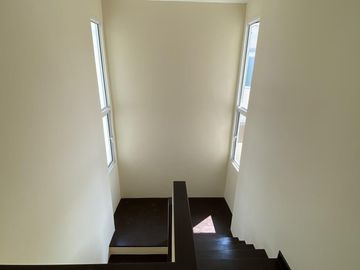 FOR SELL house Baan Poomsiri Rangsit-Klong 7 BTS-Phloen Chit CX-93980