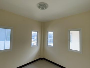 FOR SELL house Baan Poomsiri Rangsit-Klong 7 BTS-Phloen Chit CX-93980
