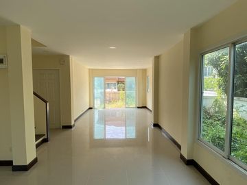 FOR SELL house Baan Poomsiri Rangsit-Klong 7 BTS-Phloen Chit CX-93980