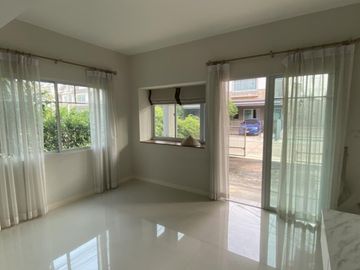 FOR SELL townhouse Indy Rangsit-Klong 2 MRT-Sam Yaek Bang Yai CX-91968