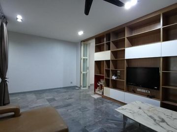FOR SELL townhouse Varathorn Ville Pattanakarn 44 BTS-Phra Khanong CX-84579