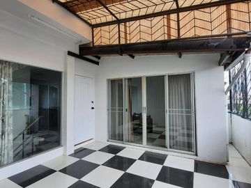 FOR SELL townhouse Varathorn Ville Pattanakarn 44 BTS-Phra Khanong CX-84579