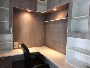 FOR SELL townhouse Varathorn Ville Pattanakarn 44 BTS-Phra Khanong CX-84579