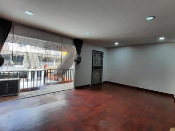 FOR SELL townhouse Varathorn Ville Pattanakarn 44 BTS-Phra Khanong CX-84579