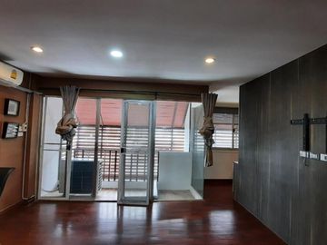 FOR SELL townhouse Varathorn Ville Pattanakarn 44 BTS-Phra Khanong CX-84579
