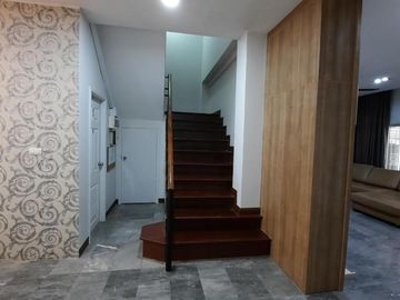 FOR SELL townhouse Varathorn Ville Pattanakarn 44 BTS-Phra Khanong CX-84579