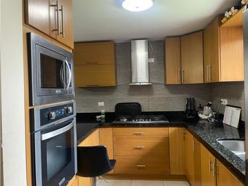 CASA EN VENTA EN COL. ALTABRISA EN APODACA NUEVO LEÓN