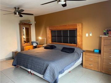 CASA EN VENTA EN COL. ALTABRISA EN APODACA NUEVO LEÓN