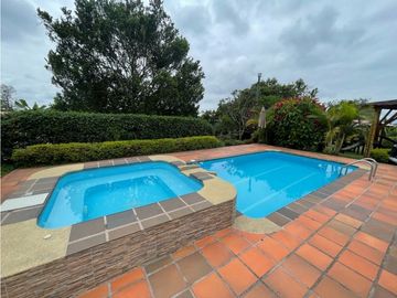 SE VENDE FINCA EN LA VA QUE CONDUCE FILANDIA QUIMBAYA