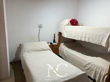 Departamento en  venta tipo duplex, 3 ambientes, bajas expensas, a dos cuadras del mar