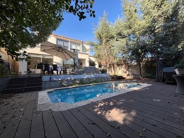 MARIA MONVEL, B. SUBERCASEAUX, CONDOMINIO