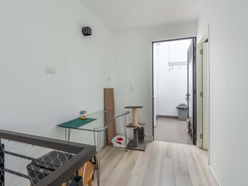 Si sueñas con vivir cerca al malecón y tener tu propia terraza, este dúplex es para ti