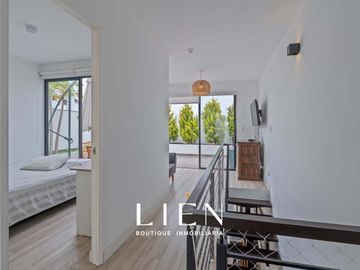 Si sueñas con vivir cerca al malecón y tener tu propia terraza, este dúplex es para ti