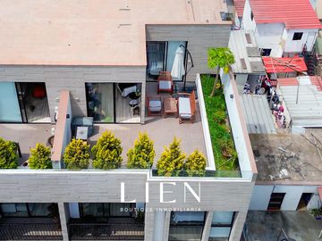 Si sueñas con vivir cerca al malecón y tener tu propia terraza, este dúplex es para ti