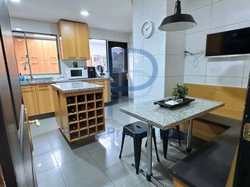 LINDA CASA PROVENZAL EN CONDOMINIO (NO PERIMETRAL)
