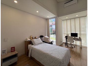 CASA EN VENTA EN ENVIGADO LOMA EL ATRAVESADO