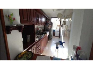 SE VENDE HERMOSA CASA EN LA HACIENDA CALI SUR