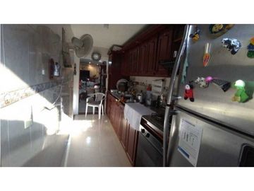SE VENDE HERMOSA CASA EN LA HACIENDA CALI SUR