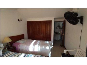 SE VENDE HERMOSA CASA EN LA HACIENDA CALI SUR