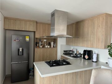 EN ARRIENDO APARTAMENTO EN LAS PALMAS SECTOR COUNTRY CLUB EL POBLADO