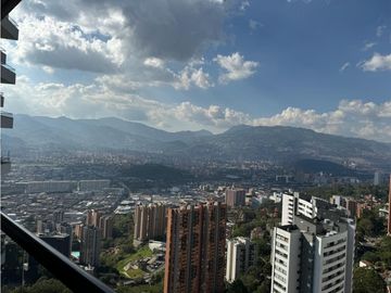 EN ARRIENDO APARTAMENTO EN LAS PALMAS SECTOR COUNTRY CLUB EL POBLADO