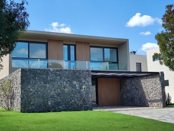 Casa en Venta - 7 AMB en Virazón, Nordelta