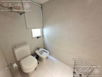Casa en venta de 7 ambientes  en Abril C.C, Guillermo Hudson, Berazategui - Apto Credito