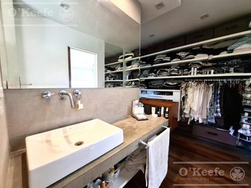 Casa en venta de 7 ambientes  en Abril C.C, Guillermo Hudson, Berazategui - Apto Credito