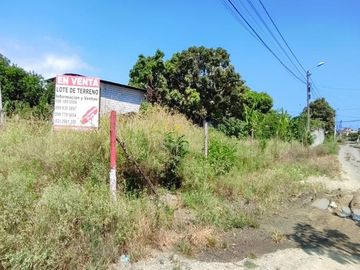 TERRENO EN VENTA LOTE No. 2, TONSUPA, CALLE  TUNGURAHUA Y CALLE  SEXTA
