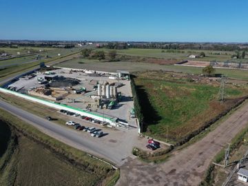 Venta - 6 Hectáreas sobre Aut. Rosario-Bs Aires